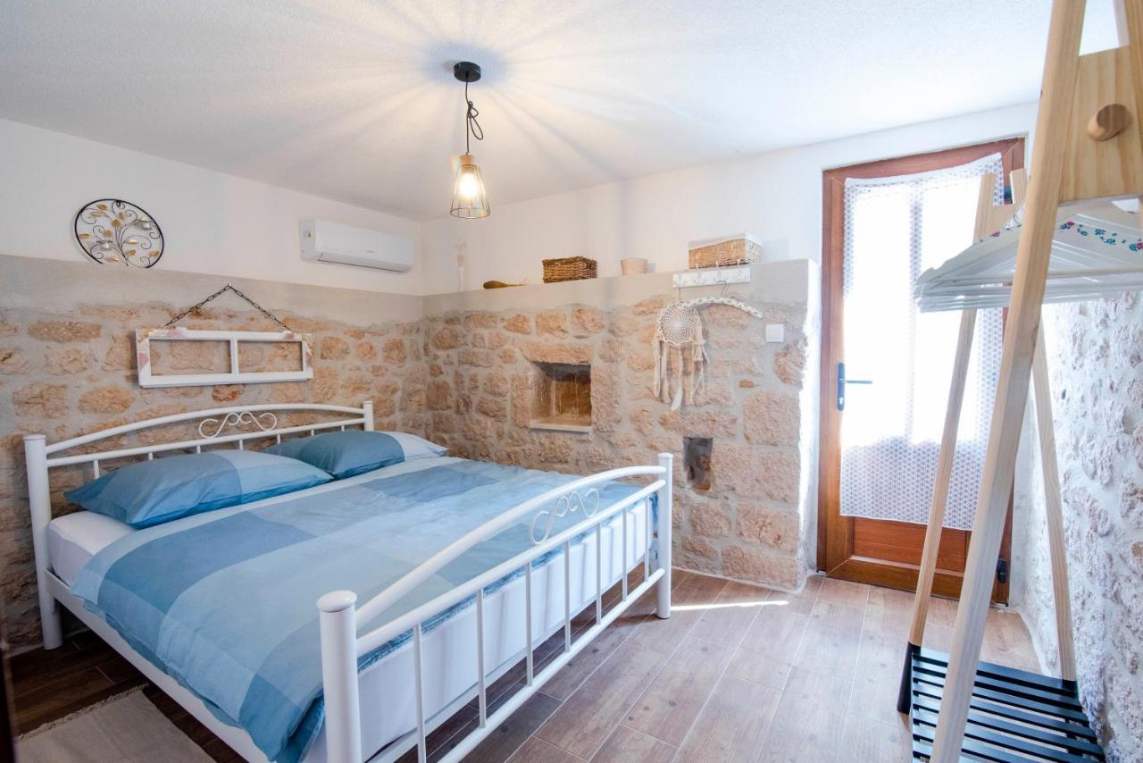 Villa Vita Trilj Eksteriør billede