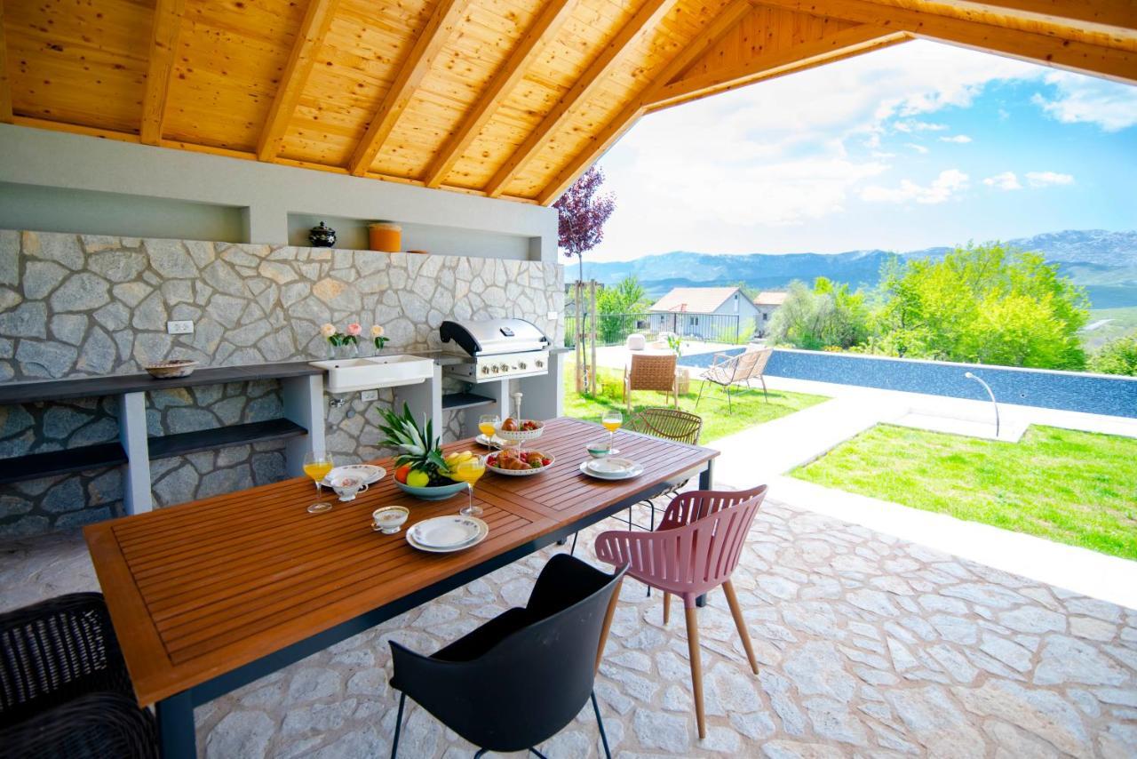 Villa Vita Trilj Eksteriør billede
