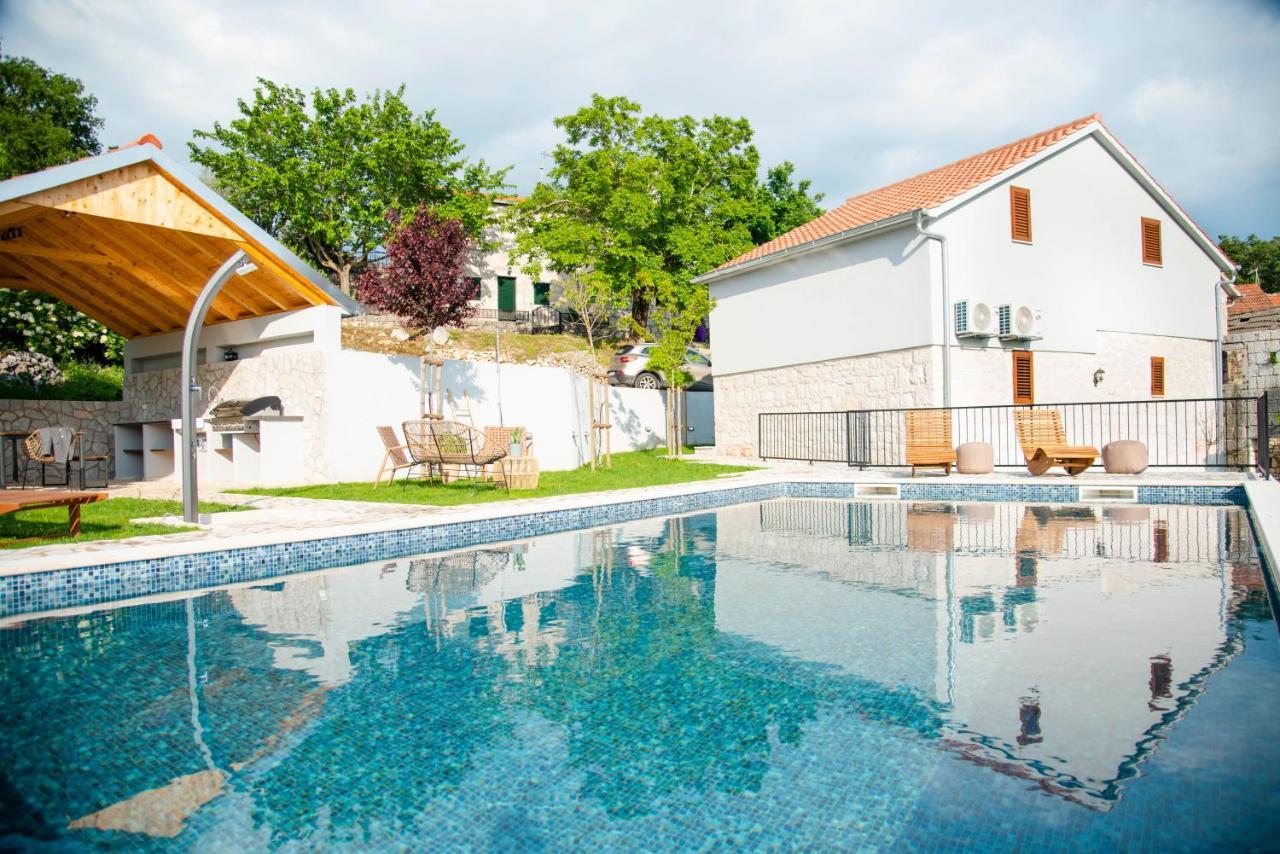 Villa Vita Trilj Eksteriør billede